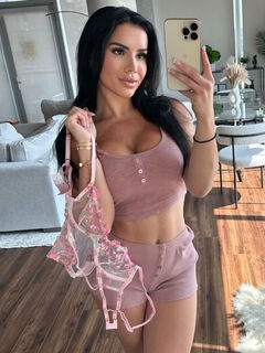 Desireedesirexoxo
