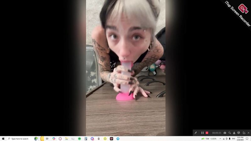 Cruellamorgan Nude Fake cock Oral Onlyfans Leak Video