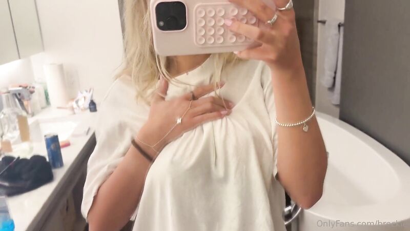 Breckie Hill Uncensored Nudies Bath Onlyfans Unlockable Video