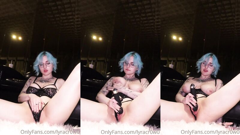 Lyra Crow Nude Onlyfans Buzz toy Rubbing off Goth Video