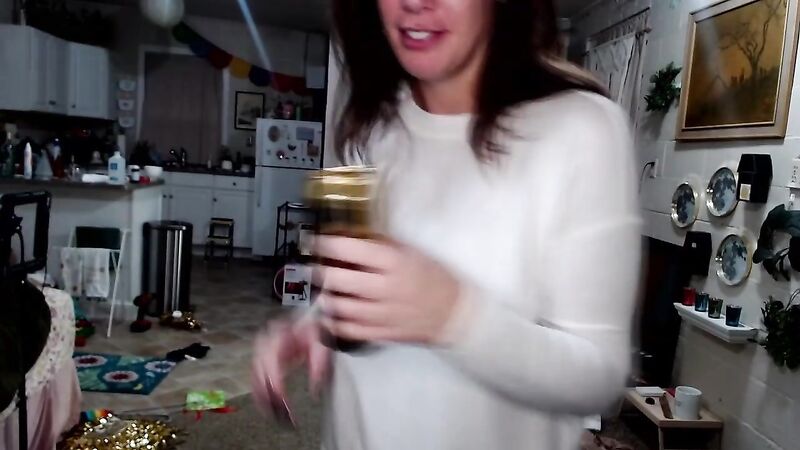 Laragraceryan Mature Exposing Her Tits On Twitch Video