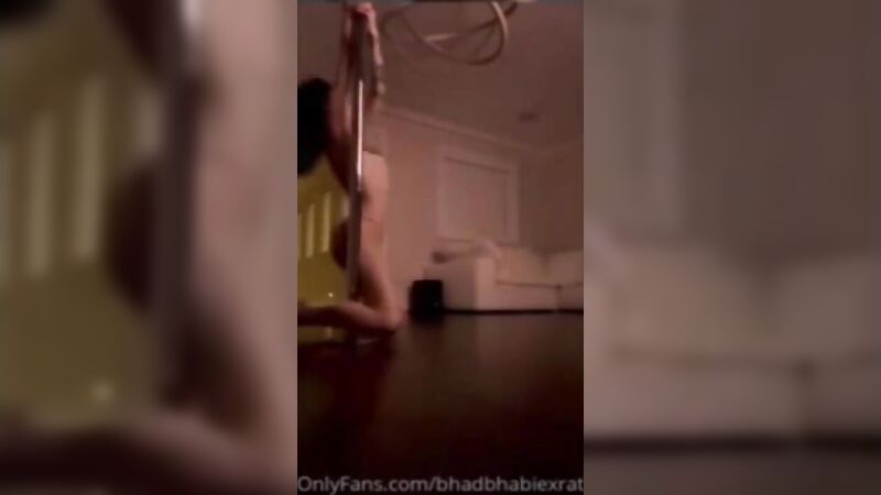 Bhad Bhabie Pole Moving Exposed Onlyfans Leaked Video