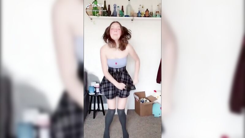 Brooke Beez Stripped Onlyfans Teen Tiktok Video