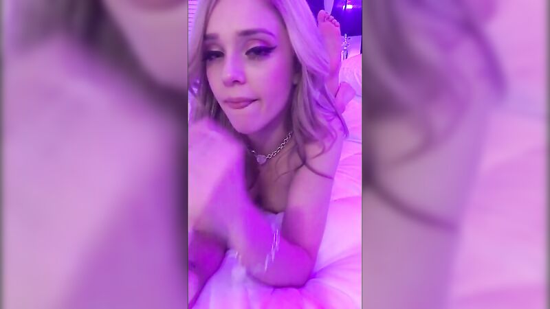 Kali Roses Exposed Dildo Banging Porn Video